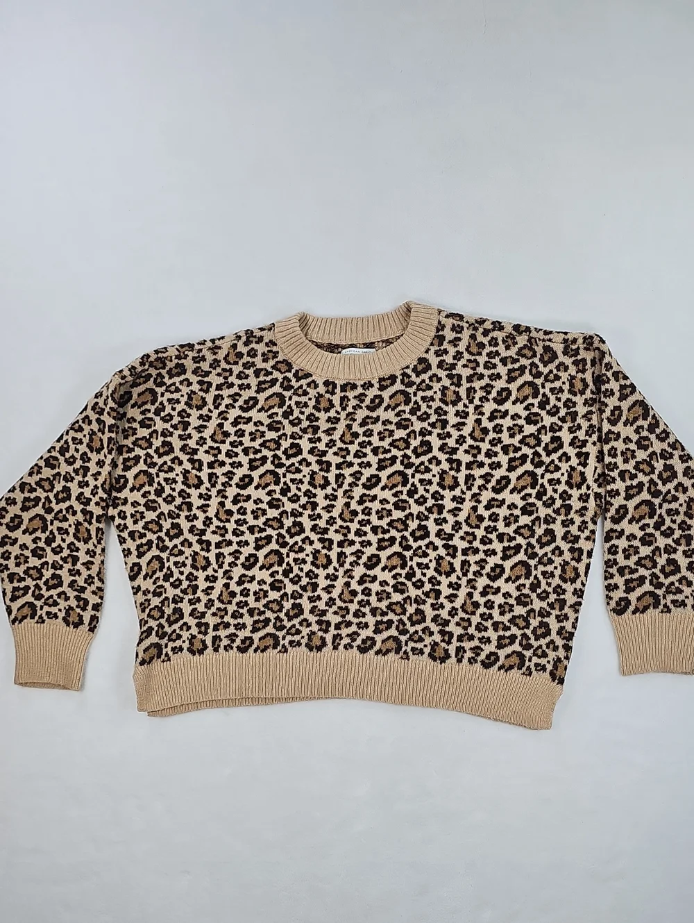 American‎ Eagle Leopard Print Crewneck Sweater Tan Brown Animal Knit Crop Top